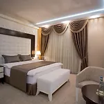 Hotel Boutique Buta 5*