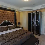 Boutique Buta 5*