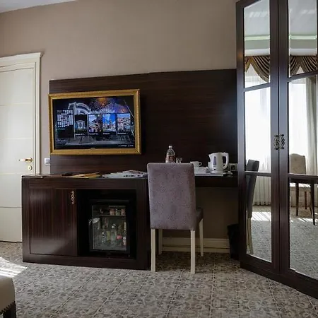 Boutique Buta Hotell 5*