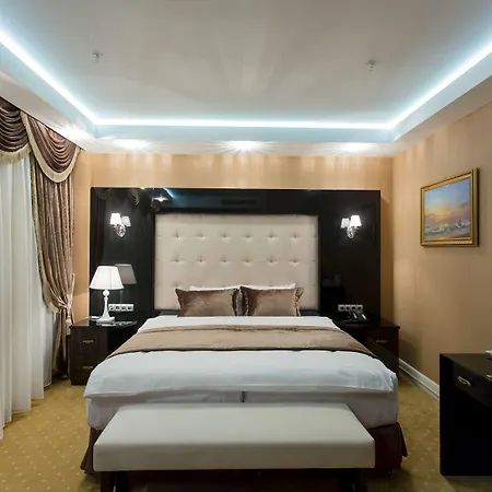 Отель Boutique Buta 5*