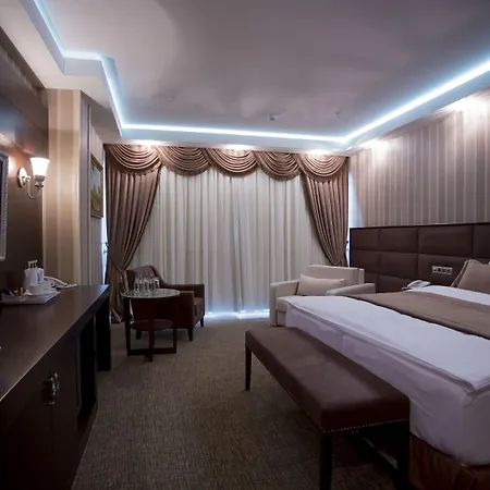 Boutique Buta Szálloda 5*