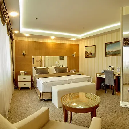 Boutique Buta 5* Мінськ
