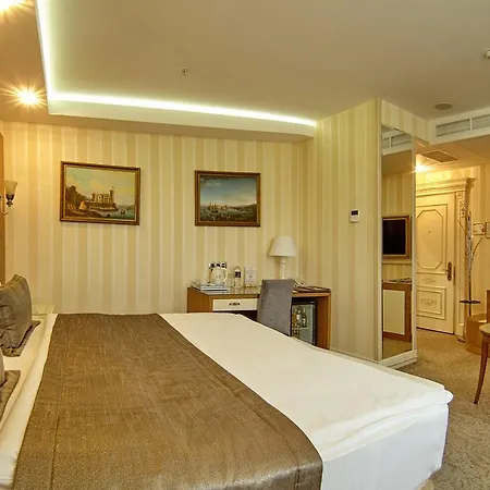 Boutique Buta Отель 5*