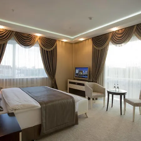 Hotel Boutique Buta Minsk