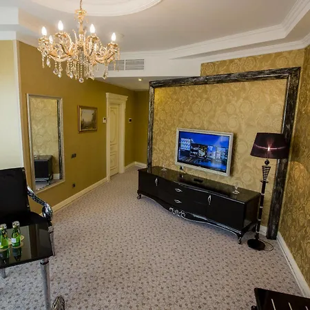 Boutique Buta Hotel 5*