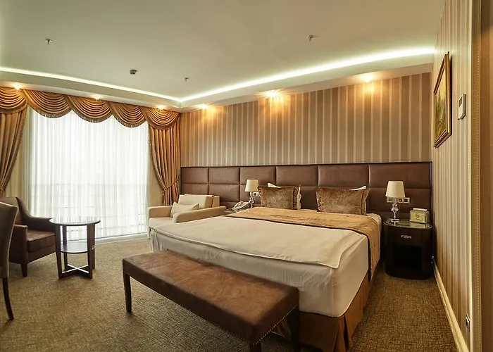 Boutique Buta 5* 明斯克