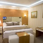 Boutique Buta 5*