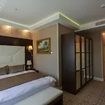 Boutique Buta 5* Mińsk